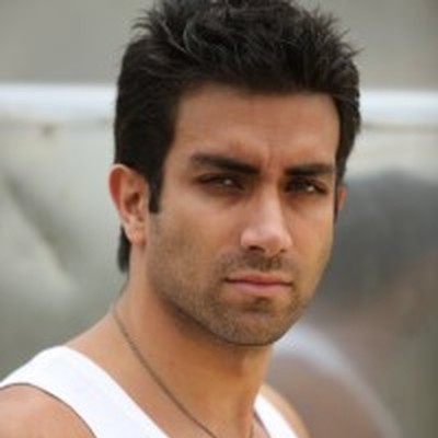 آرش مهاجر